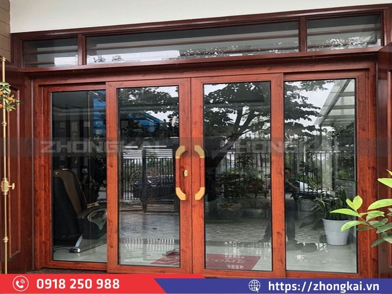 So sánh nhôm hệ thủy lực và nhôm thường